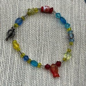 Toggle Bracelet 8 In  Fish Silver Red Yellow Blue Beaded Retro Cottage